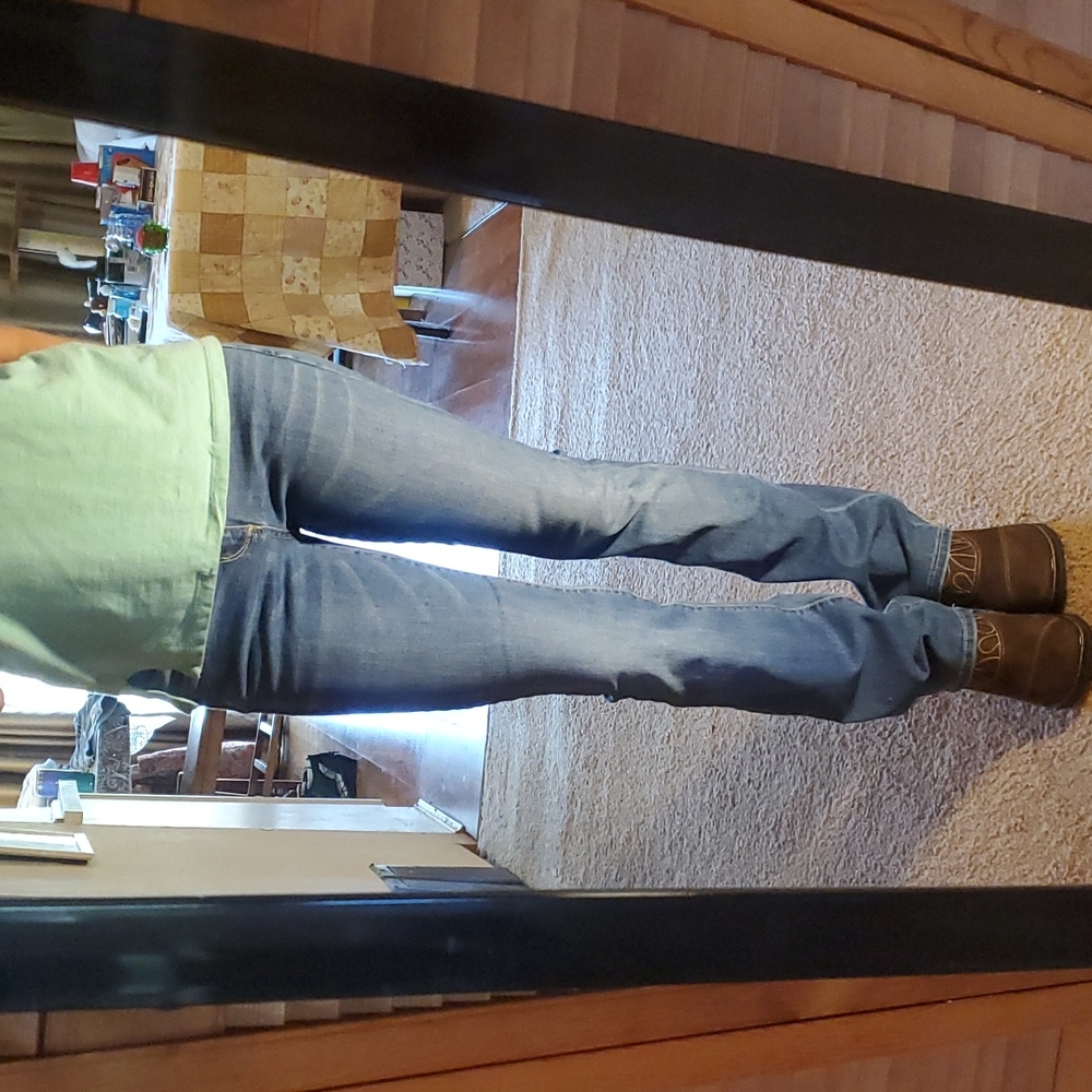 EUC-  2 Pair Arizona Bootcut Jeans